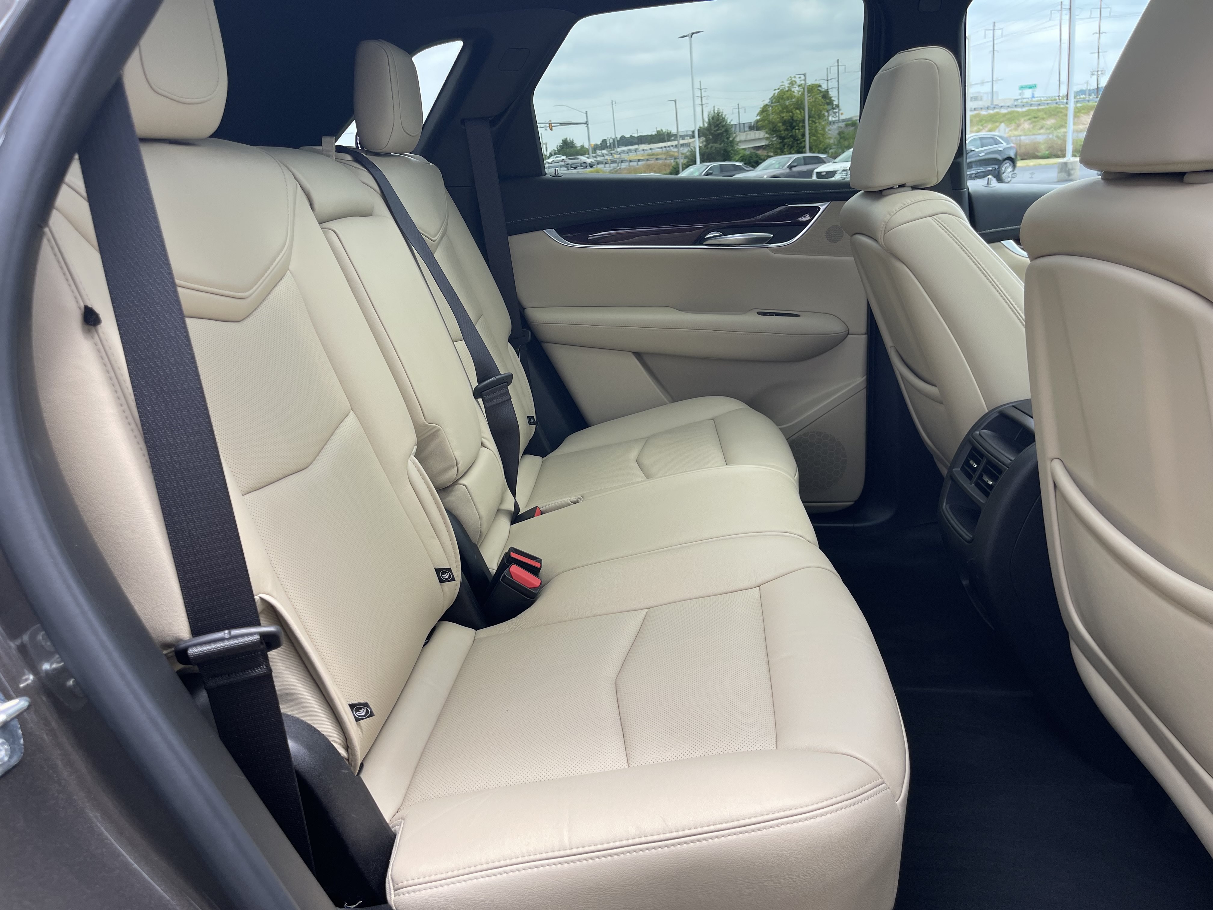 Used 2019 Cadillac XT5 Luxury AWD/4WD image 26