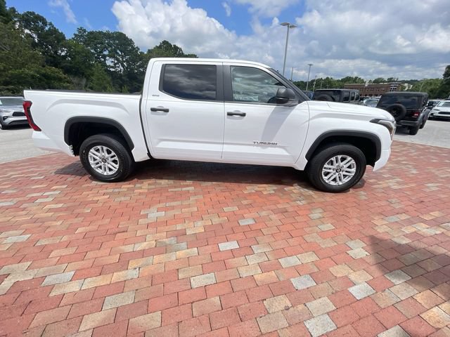 Used 2025 Toyota Tundra SR5 AWD/4WD image 36