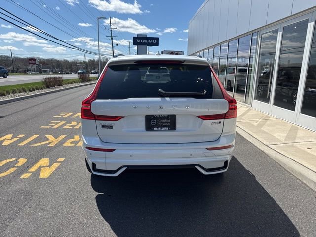 Used 2025 Volvo XC60 B5 Plus image 4