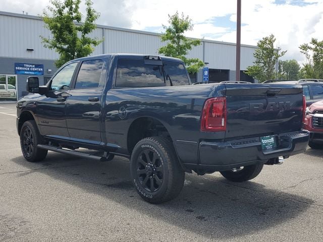 New 2026 RAM 2500 Big Horn AWD/4WD image 4