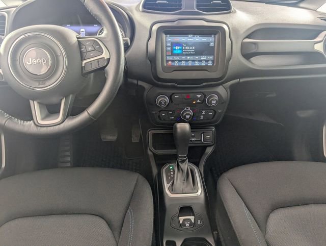 Used 2021 Jeep Renegade Latitude w/ Convenience Group image 24