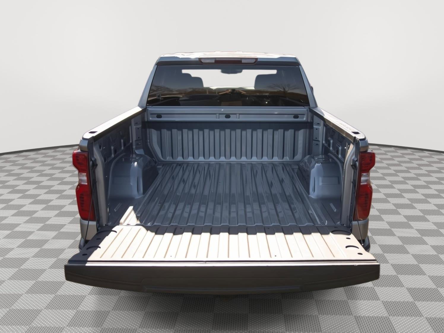 Used 2025 Chevrolet Silverado 1500 Custom image 20