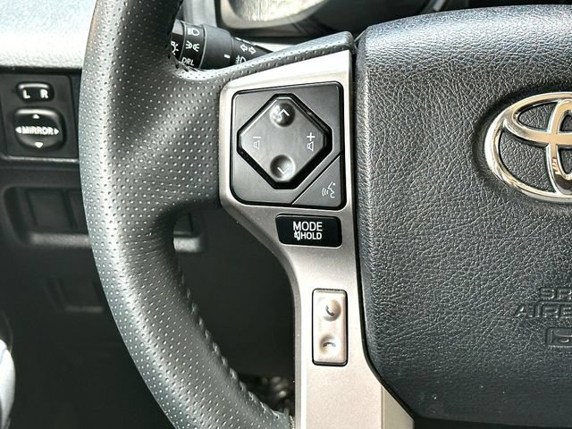 Used 2024 Toyota 4Runner SR5 AWD/4WD image 21