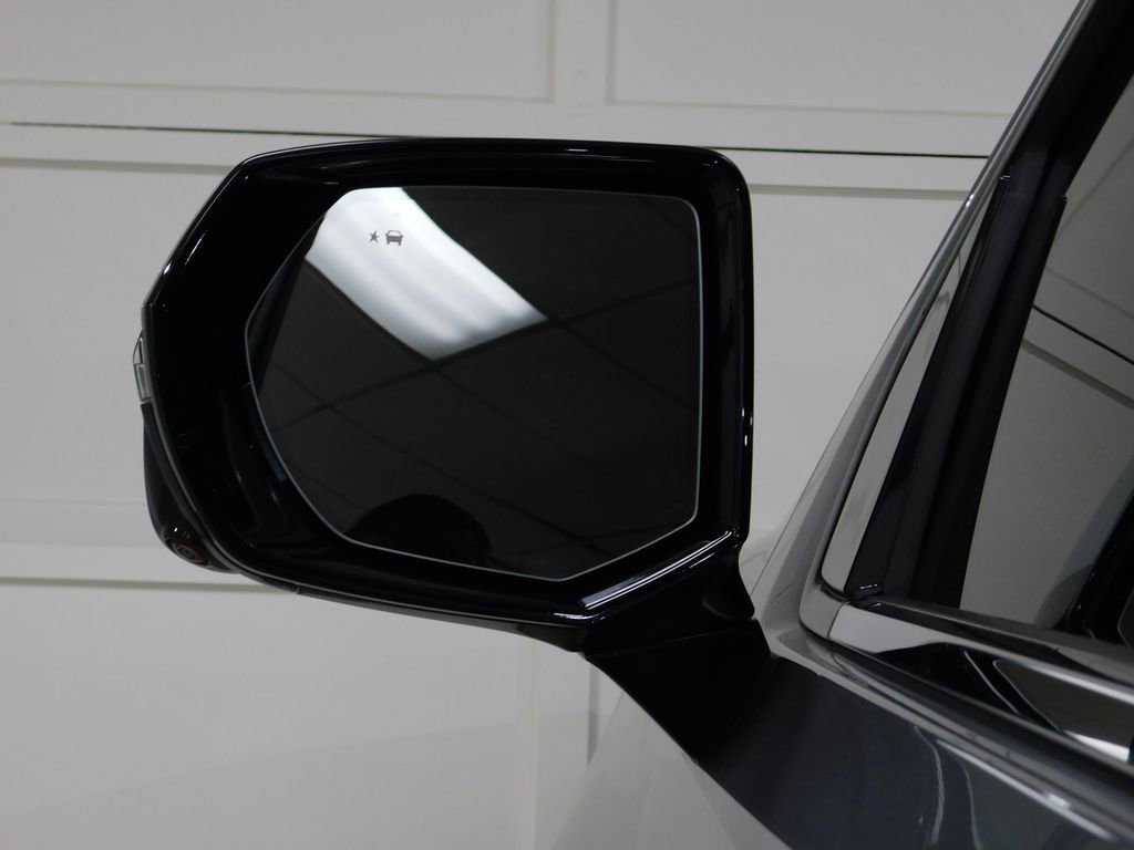 Used 2024 Chevrolet Tahoe Premier w/ Premium Package AWD/4WD image 22