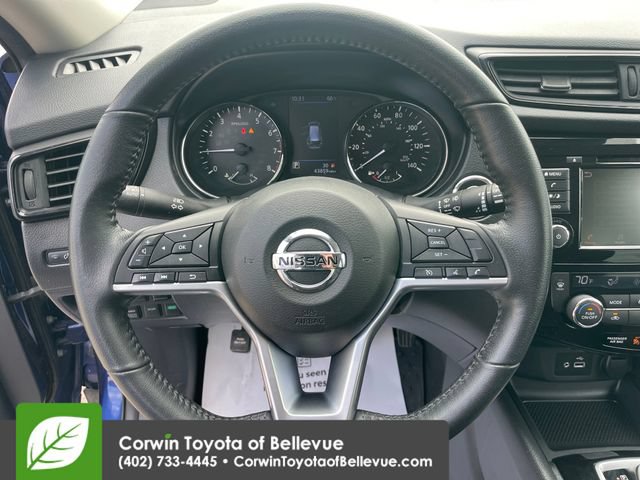 Used 2020 Nissan Rogue SV AWD/4WD image 14