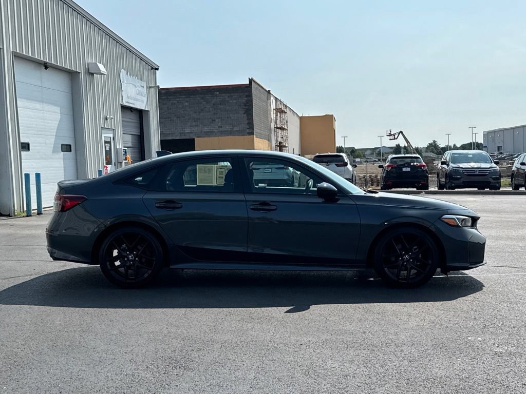 Used 2025 Honda Civic Sport image 8