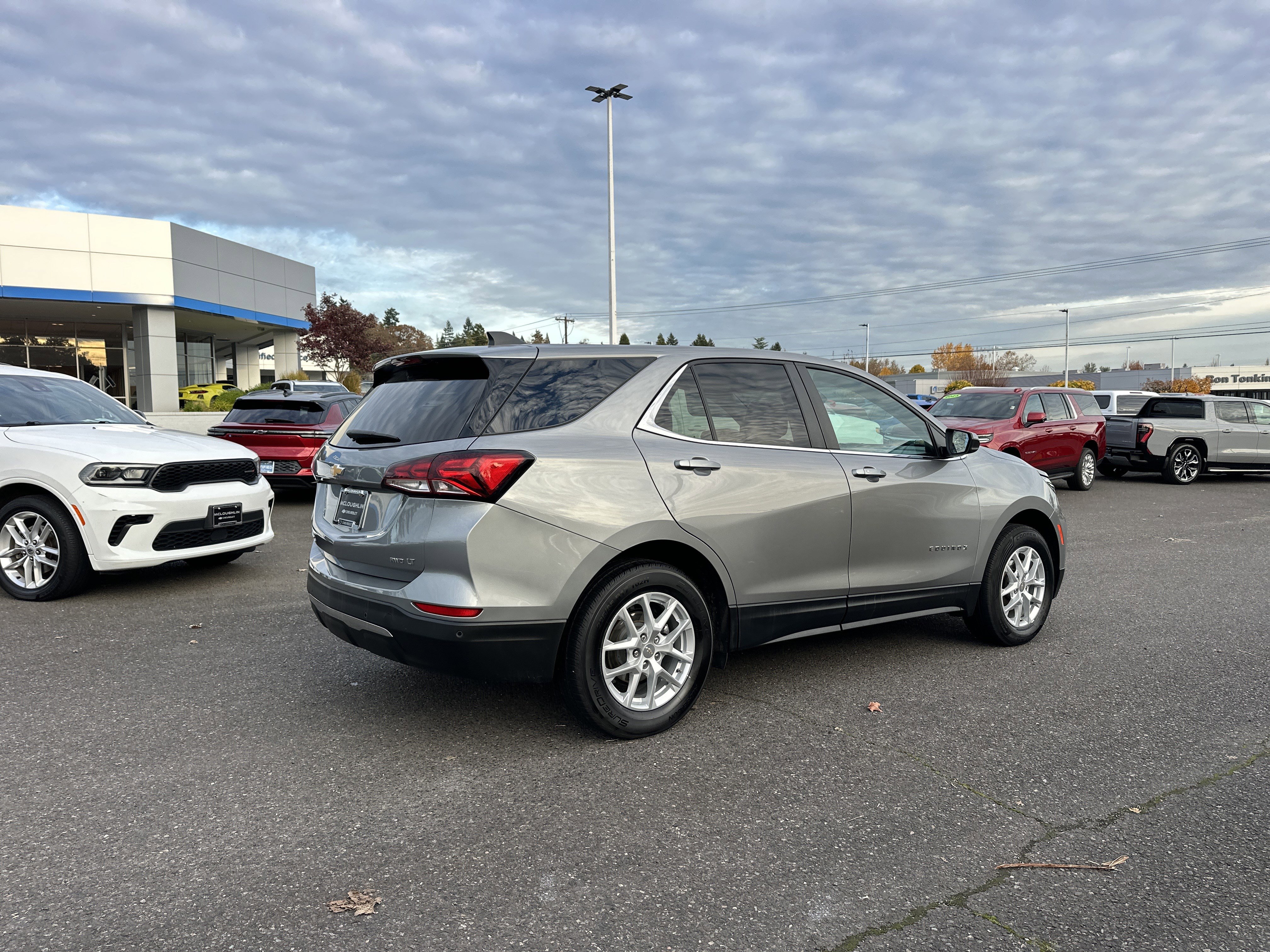 Used 2024 Chevrolet Equinox LT image 6