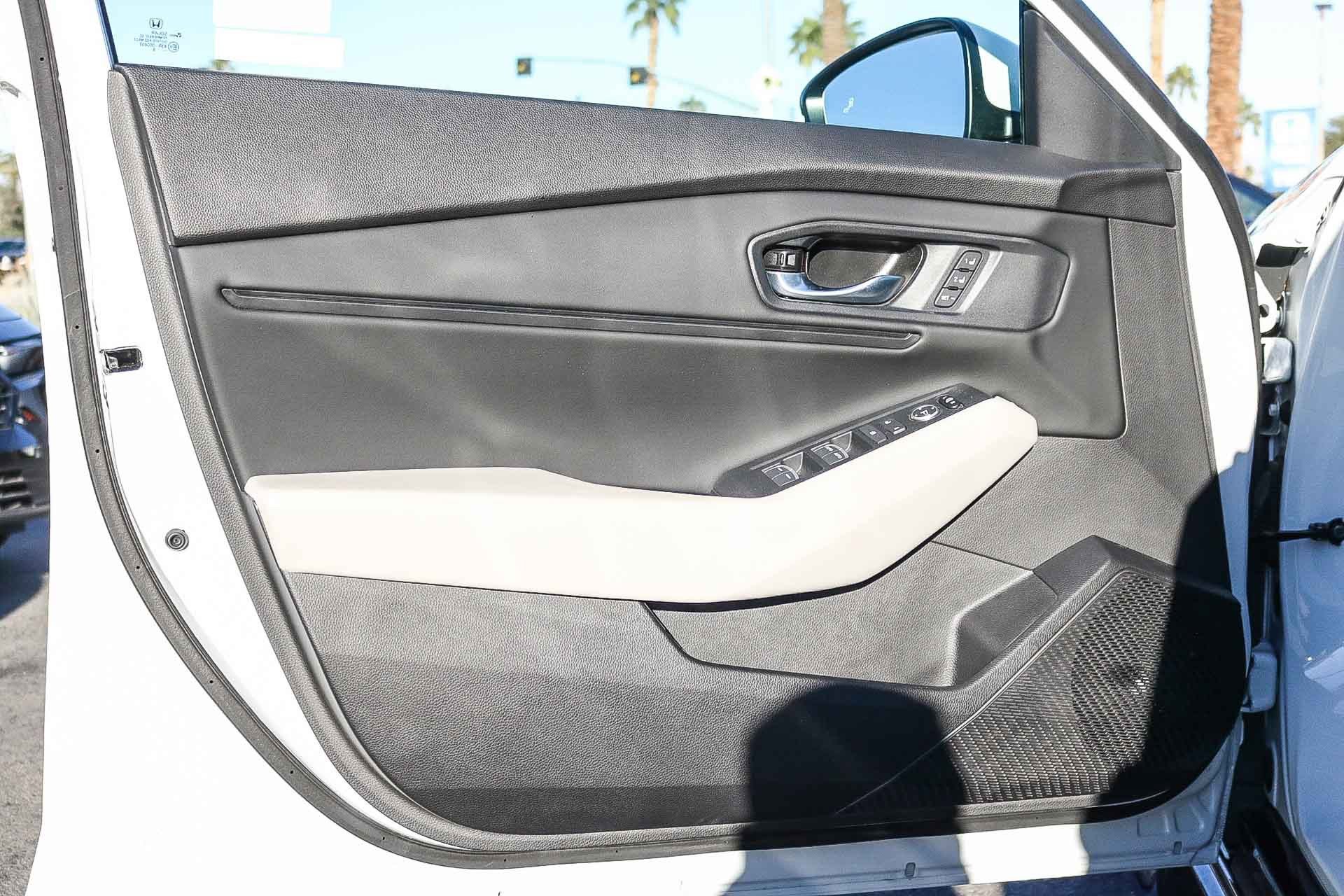 Used 2023 Honda Accord EX-L image 23