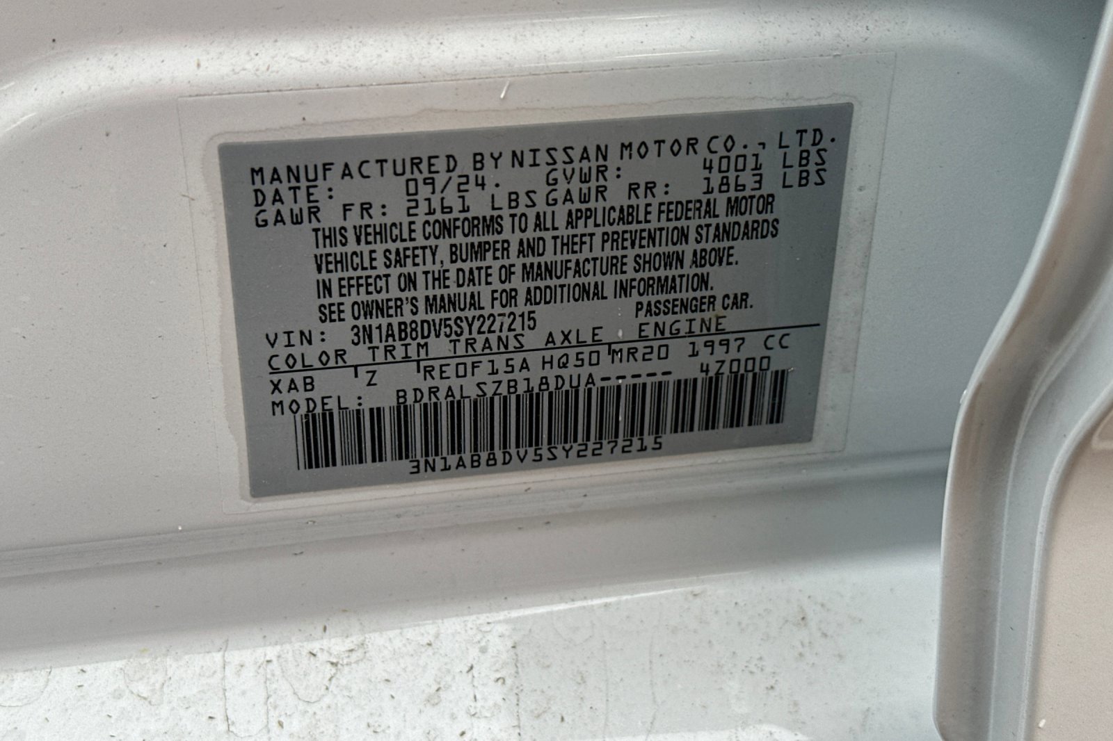 Used 2025 Nissan Sentra SR w/ SR Premium Package image 24