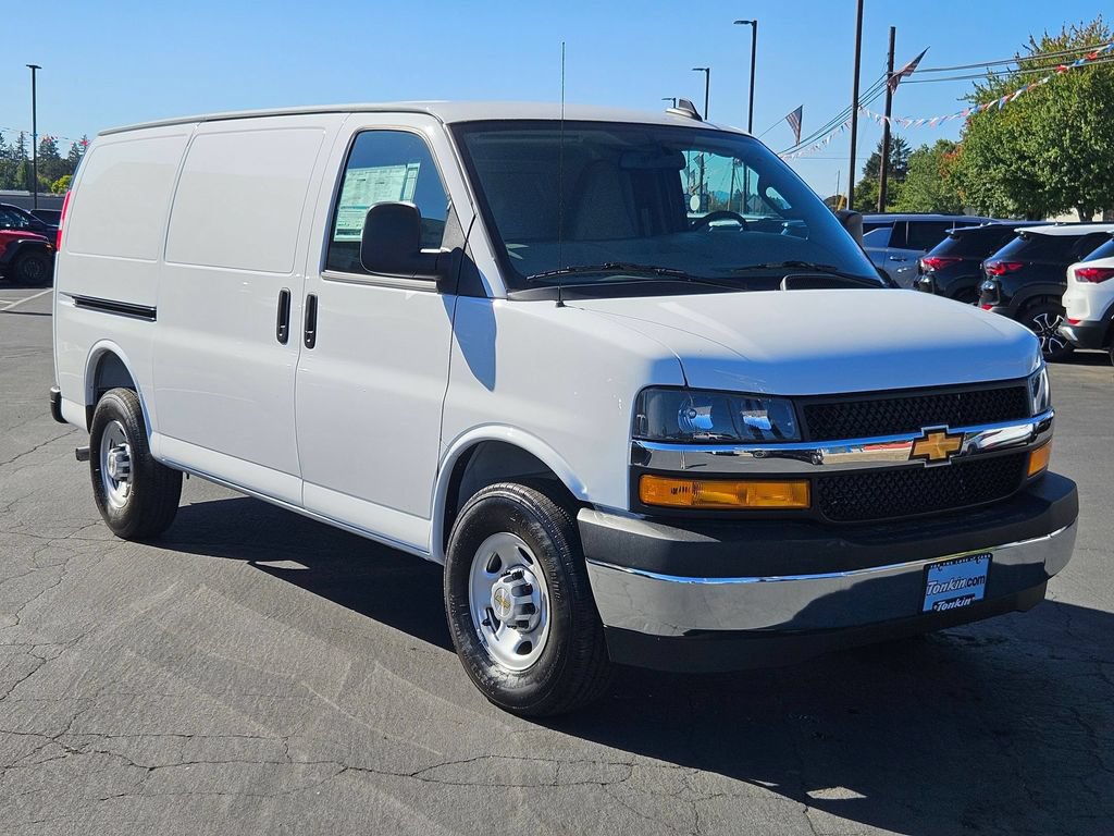 New 2025 Chevrolet Express 2500 w/ Driver Convenience Package RWD image 8