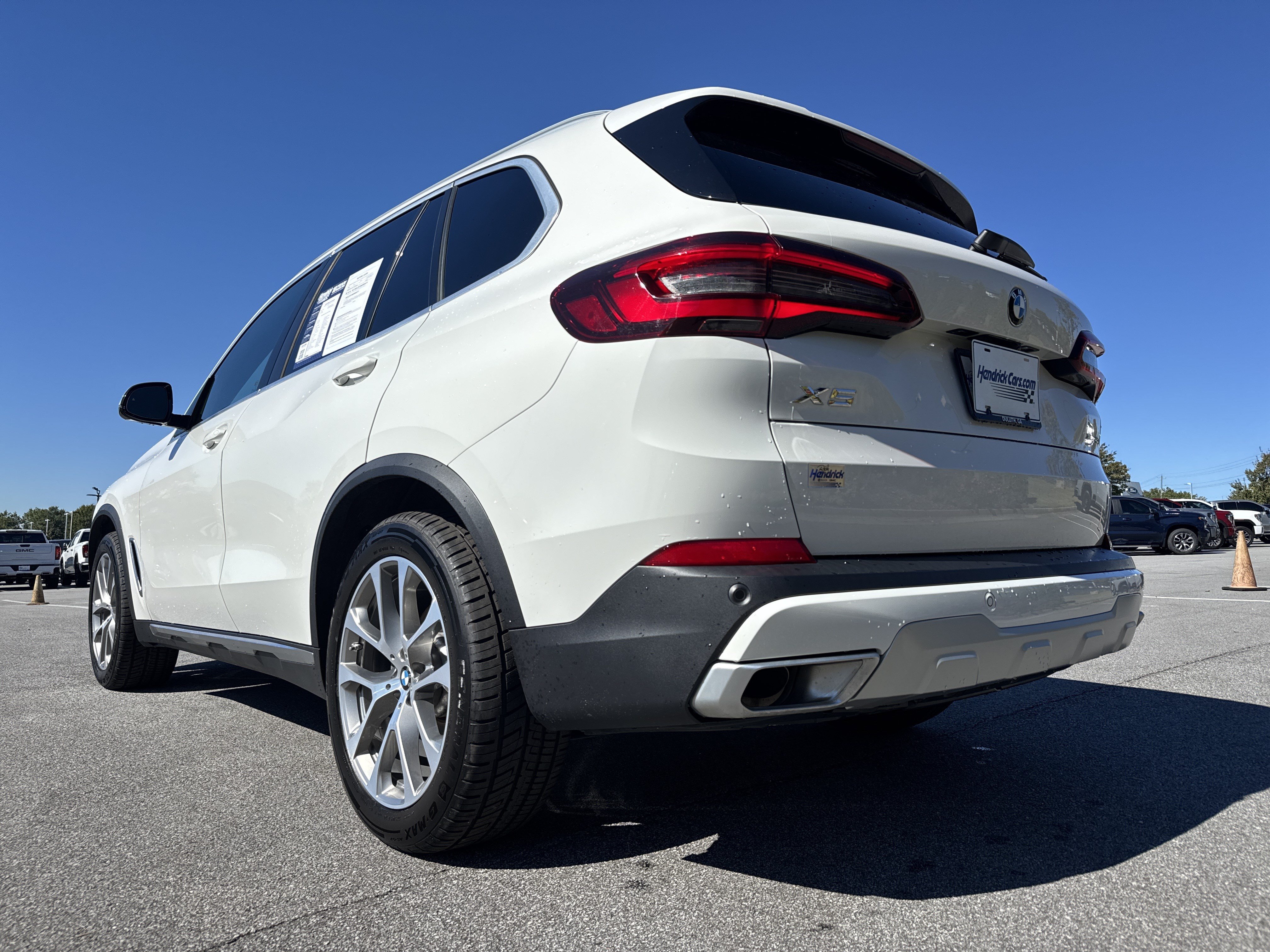 Used 2022 BMW X5 xDrive40i AWD/4WD image 8