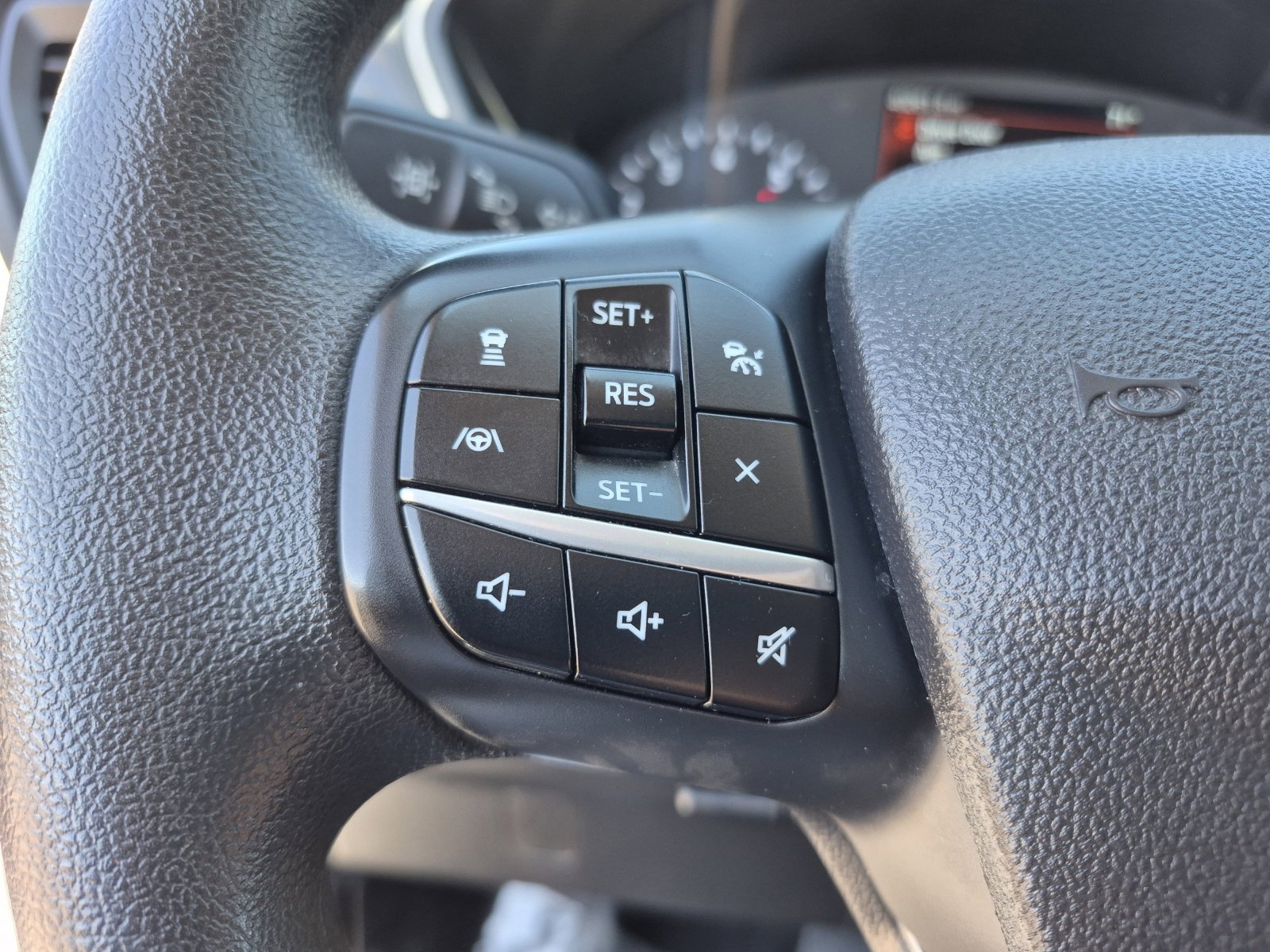 Used 2022 Ford Escape SE image 25