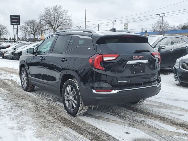 Used 2023 GMC Terrain SLT image 5