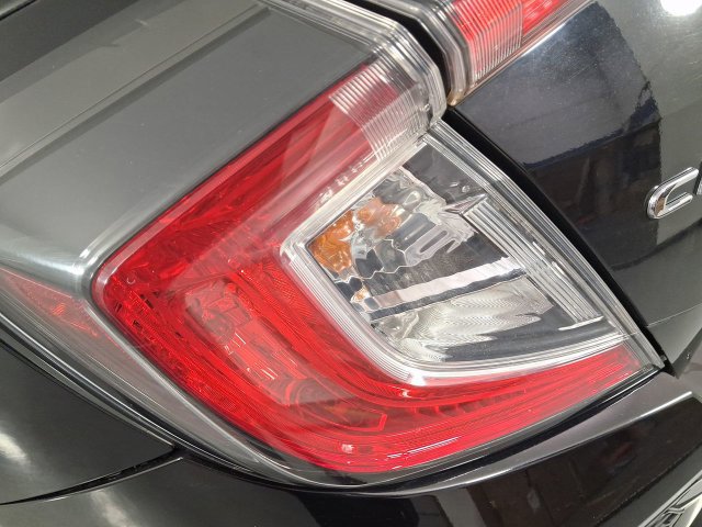 Used 2018 Honda Civic EX image 32