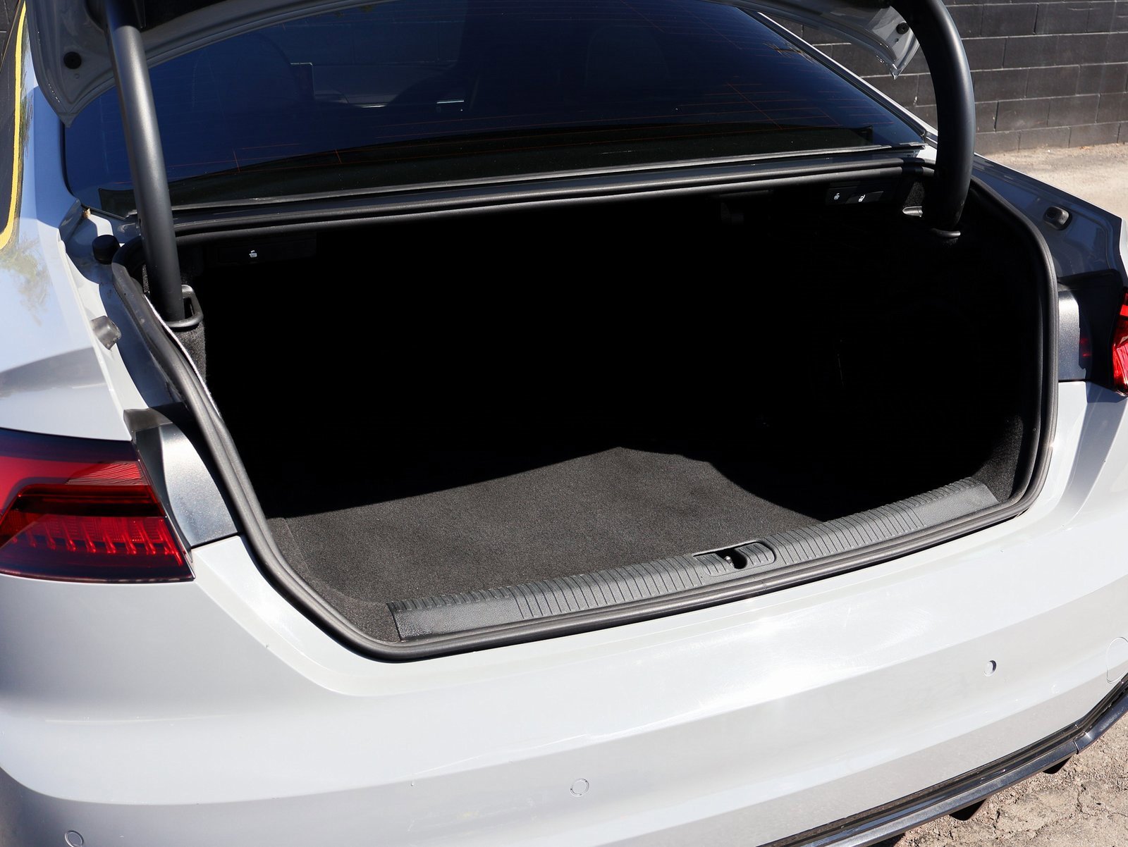 Used 2018 Audi RS 5 image 40