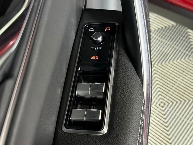 New 2026 Jaguar F-PACE R-Dynamic S AWD/4WD image 27