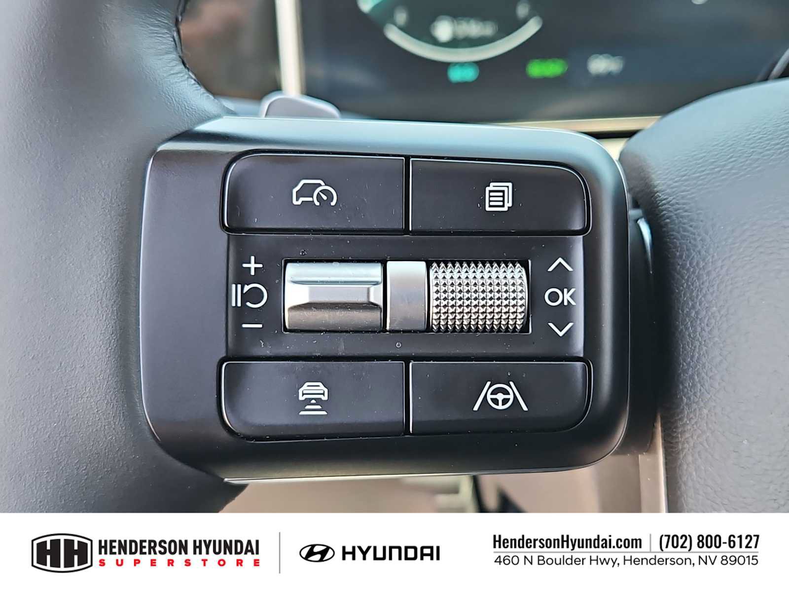 Used 2024 Hyundai Santa Fe Limited AWD/4WD image 23
