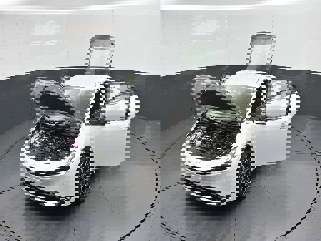 New 2026 Toyota Prius Plug-In Hybrid image 26