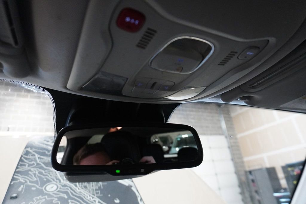 Used 2017 Jeep Renegade Trailhawk image 16