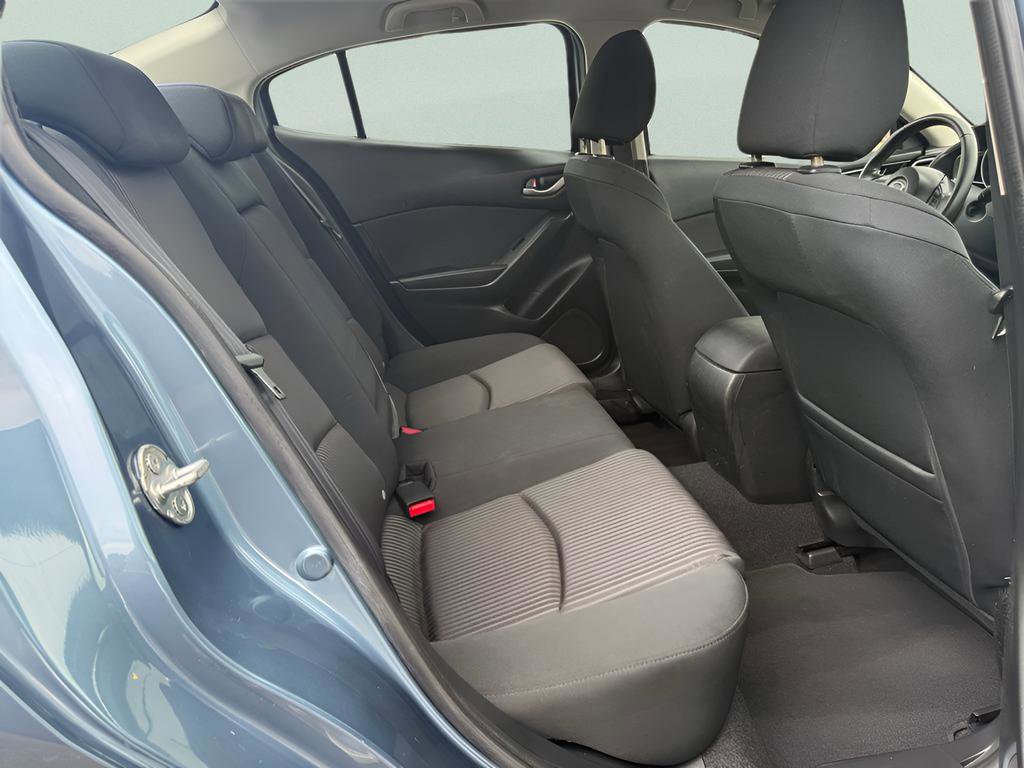 Used 2014 MAZDA MAZDA3 i Touring FWD image 12