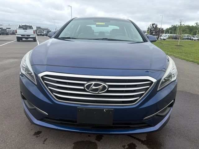 Used 2017 Hyundai Sonata SE FWD image 3
