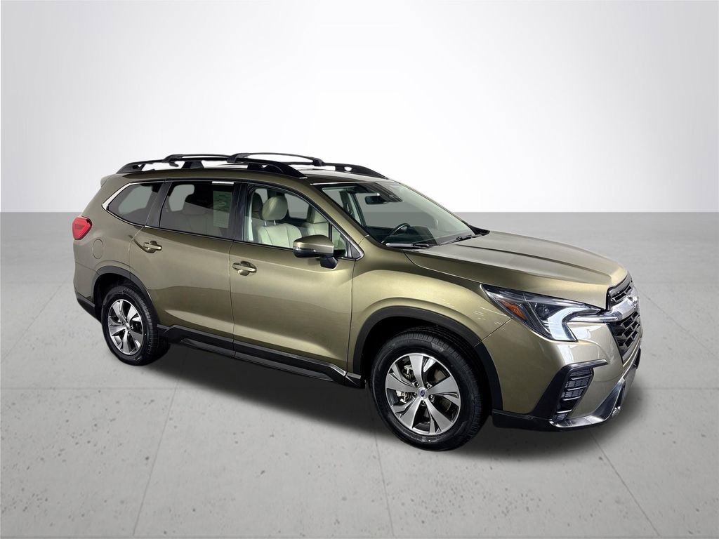 Certified 2023 Subaru Ascent Premium w/ Convenience Package AWD/4WD image 5
