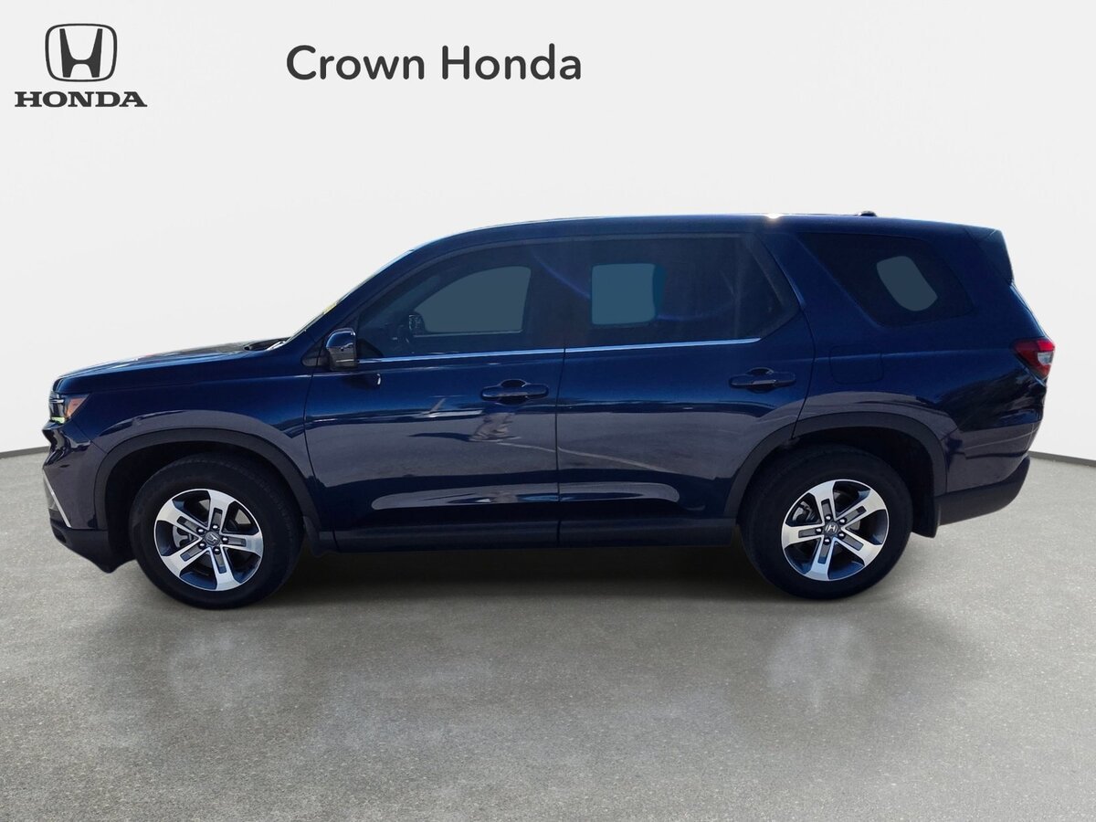 Used 2024 Honda Pilot EX-L image 2