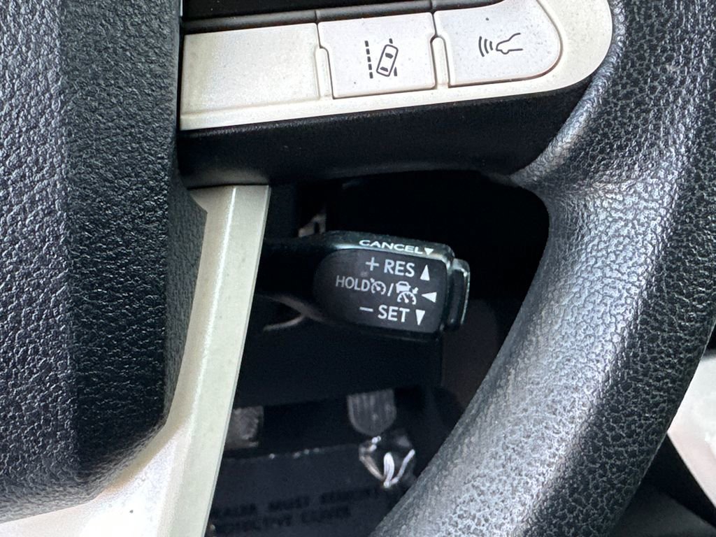 Used 2018 Toyota Prius Two image 29