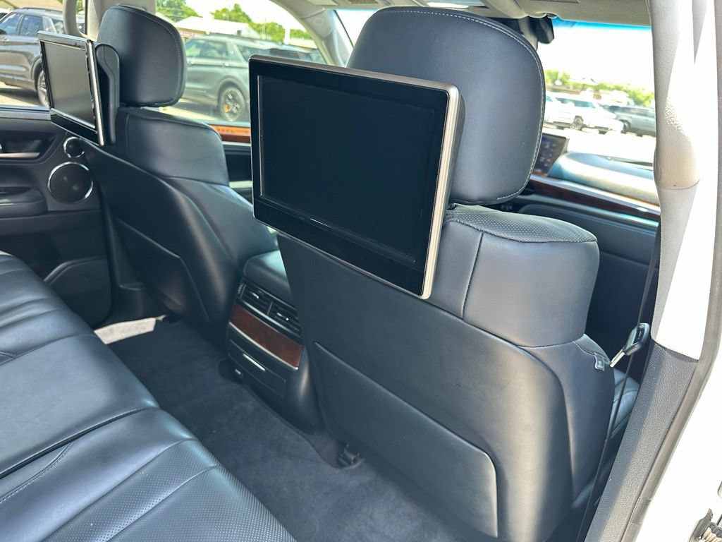 Used 2020 Lexus LX 570 4WD w/ Luxury Package image 41