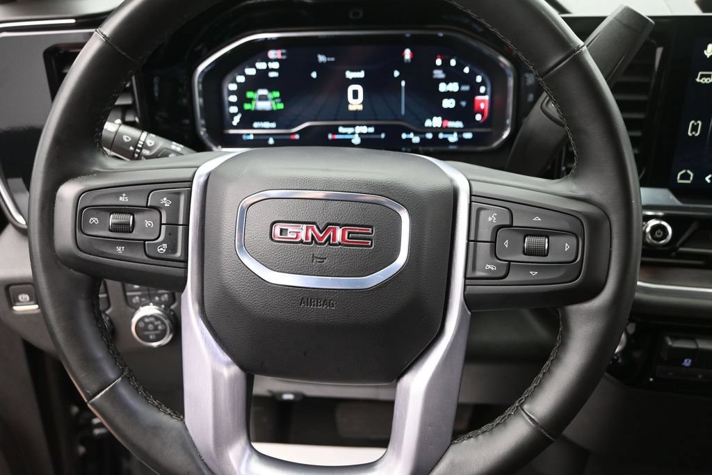 Used 2025 GMC Sierra 1500 SLT AWD/4WD image 32