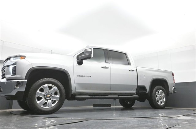 Used 2023 Chevrolet Silverado 3500 LTZ w/ LTZ Convenience Package image 46