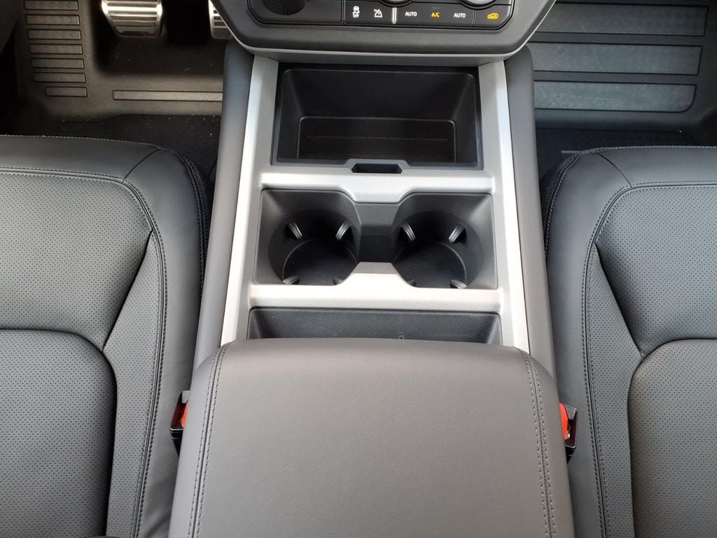 New 2026 Land Rover Defender 130 X AWD/4WD image 20