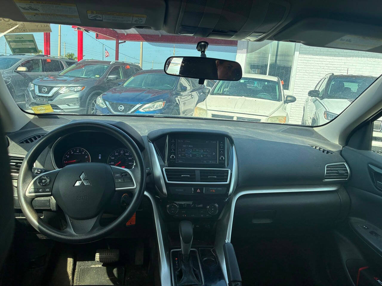 Used 2019 Mitsubishi Eclipse Cross ES FWD image 9