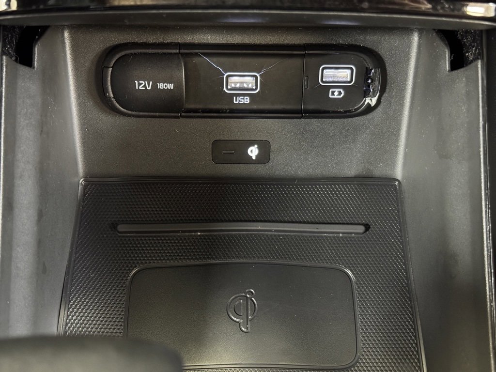 Used 2022 Kia Telluride SX w/ SX Prestige Package image 39