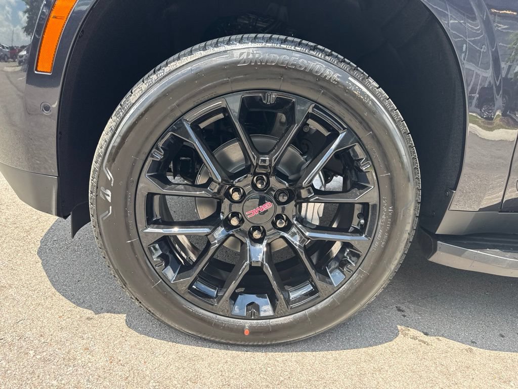 New 2026 GMC Yukon XL Denali w/ Advanced Technology Package AWD/4WD image 35