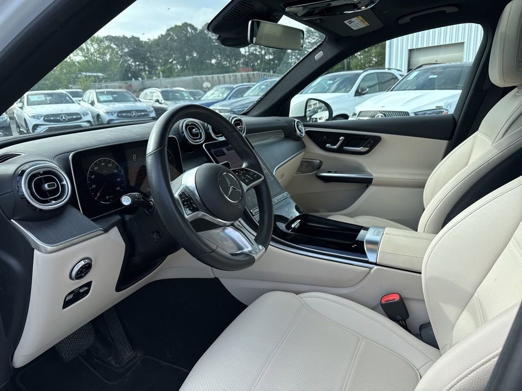 Used 2023 Mercedes-Benz GLC 300 4MATIC image 7
