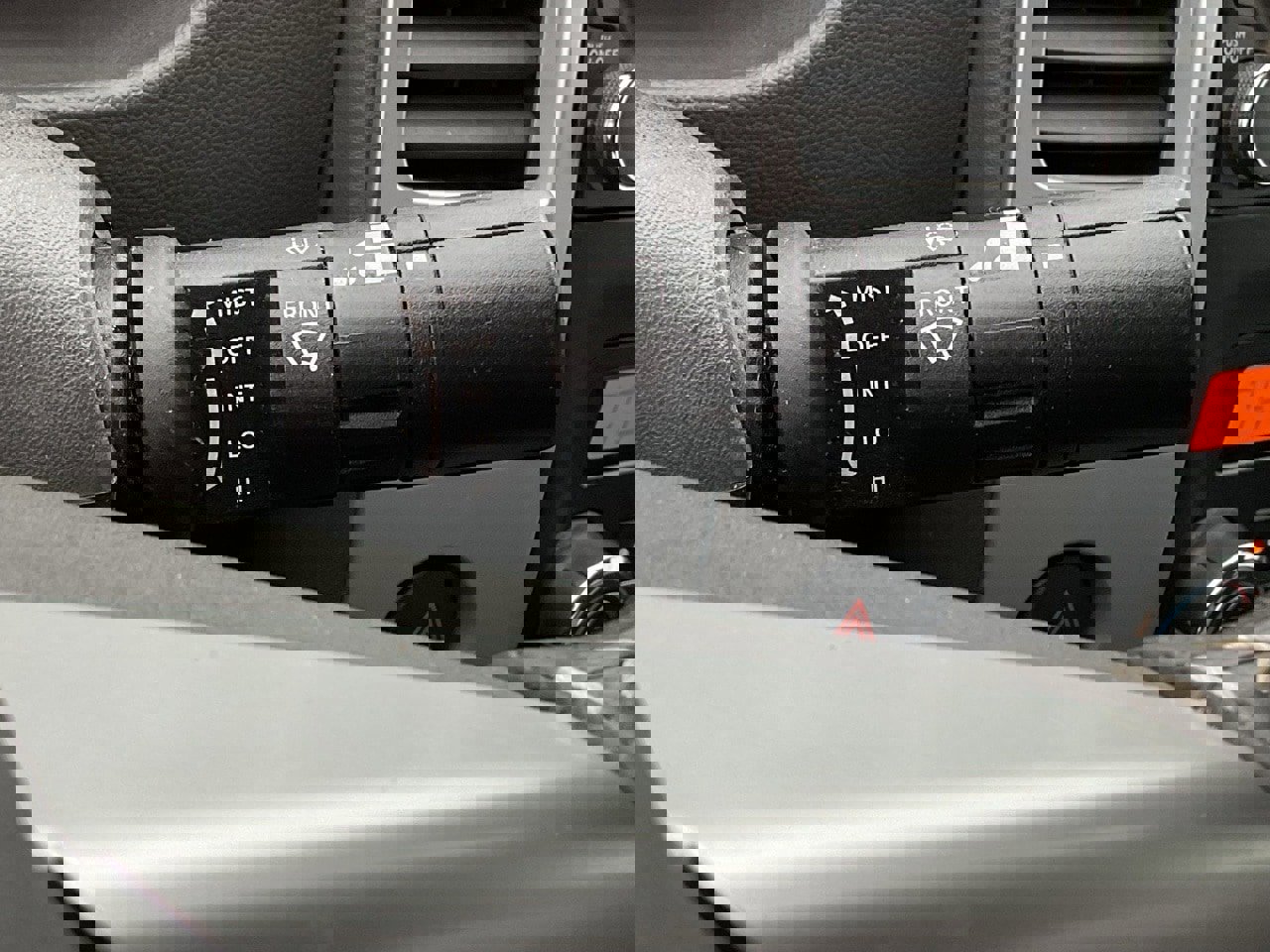 Used 2016 Nissan Frontier PRO-4X w/ Pro-4x Luxury Package image 28