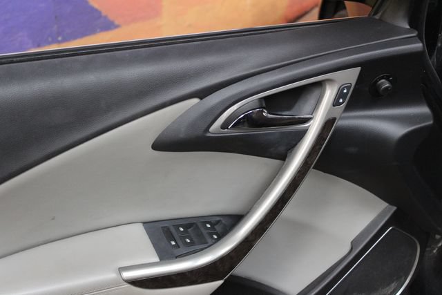 Used 2017 Buick Verano Convenience FWD image 13