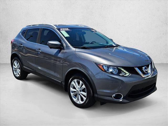 Used 2017 Nissan Rogue Sport SV w/ SV Premium Package AWD/4WD video 3