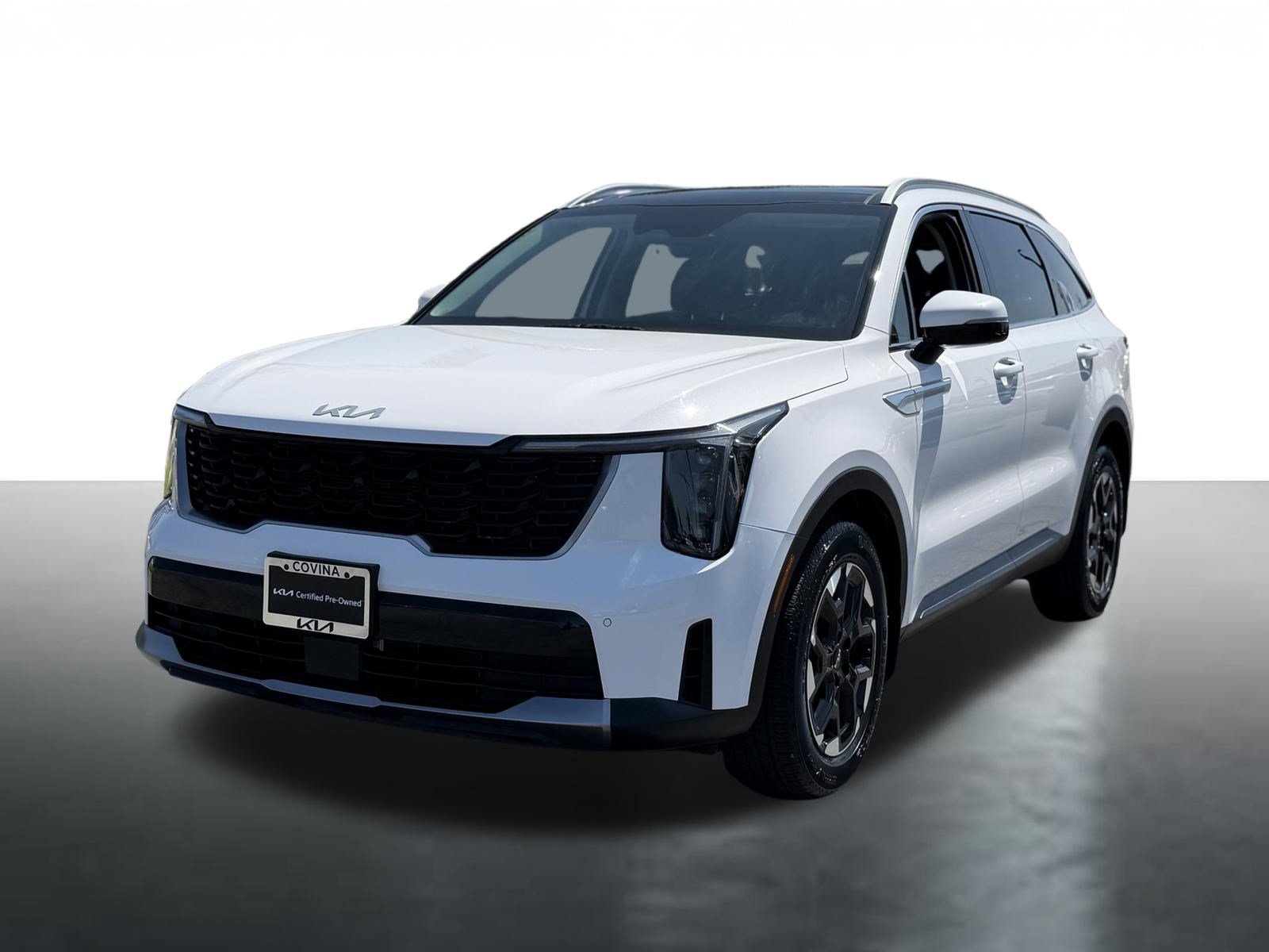 Certified 2025 Kia Sorento S w/ Panoramic Sunroof Package FWD image 4