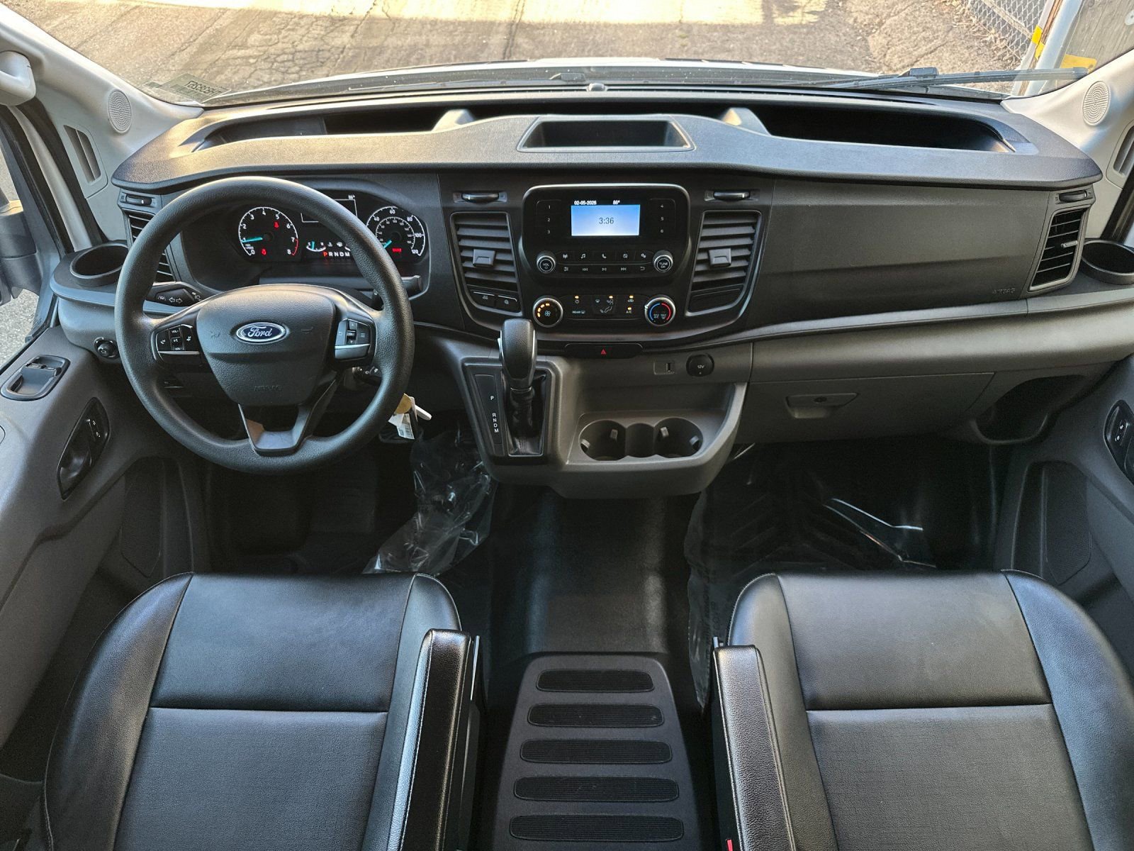 Used 2023 Ford Transit 350 XL image 14