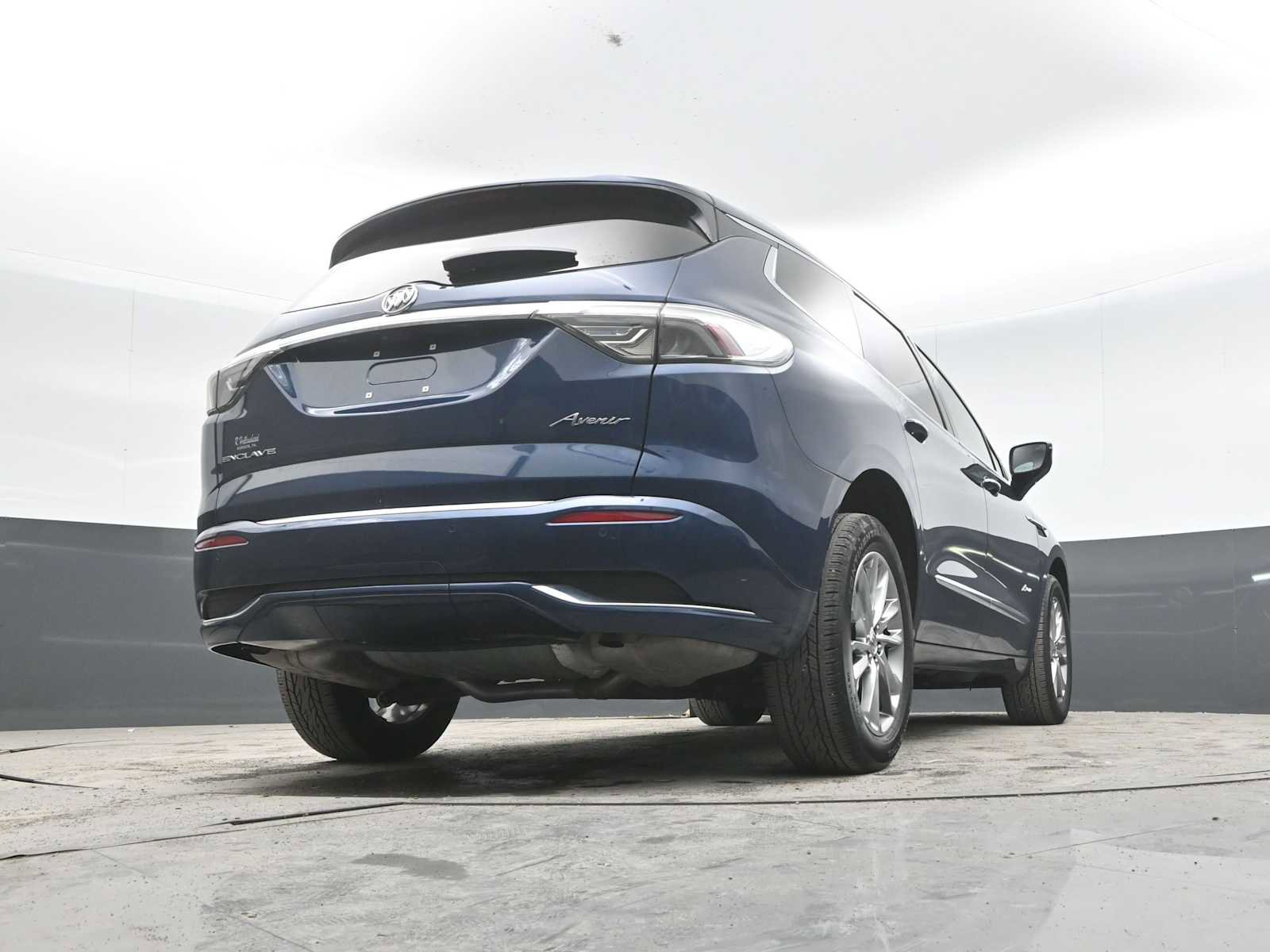 Used 2023 Buick Enclave Avenir w/ Avenir Technology Package image 51
