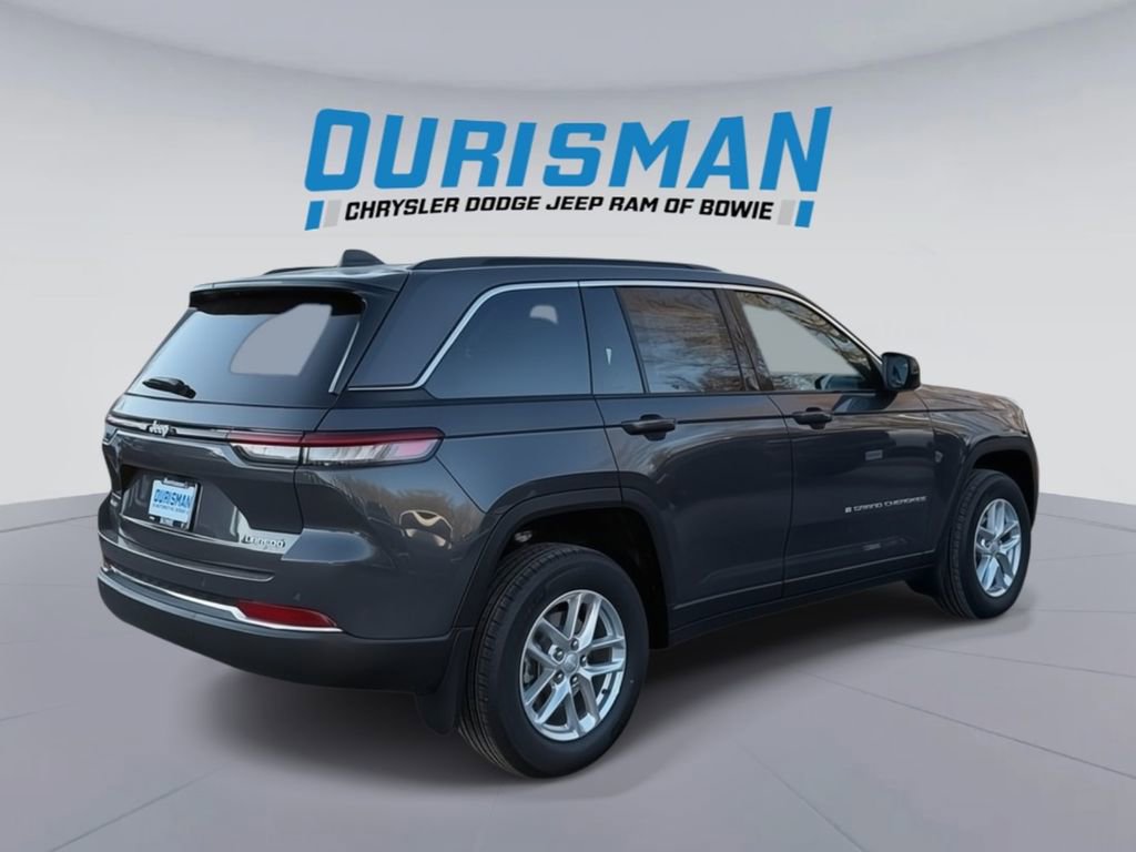 New 2025 Jeep Grand Cherokee Laredo X w/ Luxury Tech Group I image 6