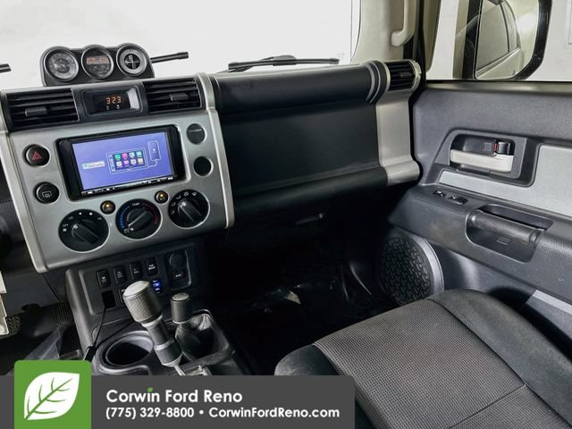 Used 2010 Toyota FJ Cruiser 4WD image 21