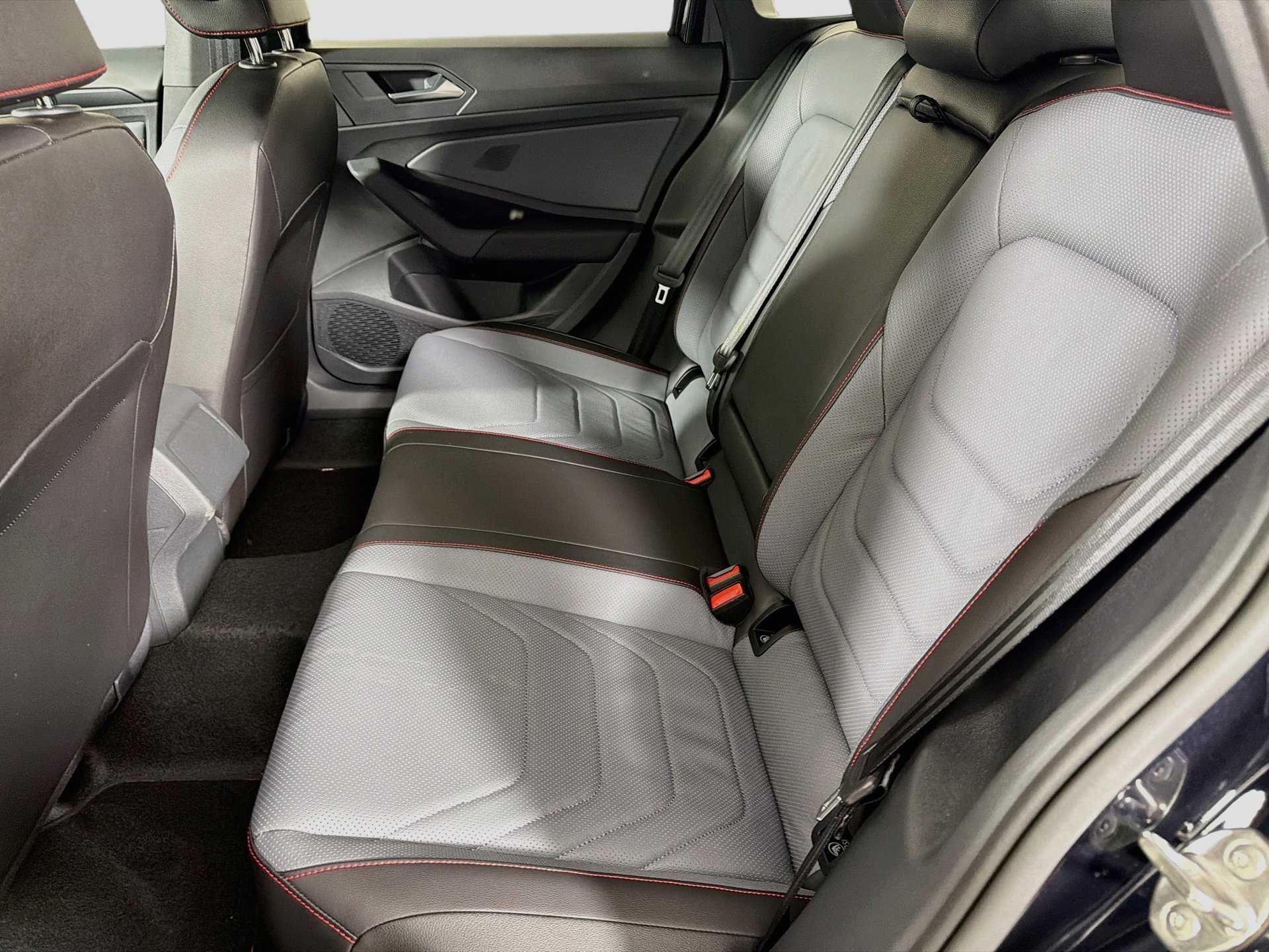New 2027 Volkswagen Jetta GLI Autobahn FWD image 21