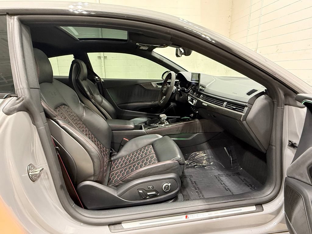 Used 2023 Audi RS 5 w/ Black Optic Carbon Package AWD/4WD image 42