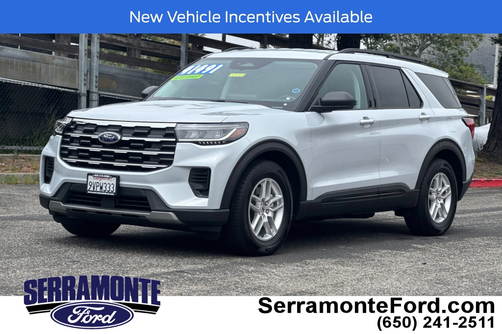 Used 2026 Ford Explorer Active RWD image 8