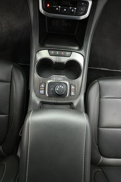 Used 2021 GMC Acadia SLT w/ Premium Package AWD/4WD image 36