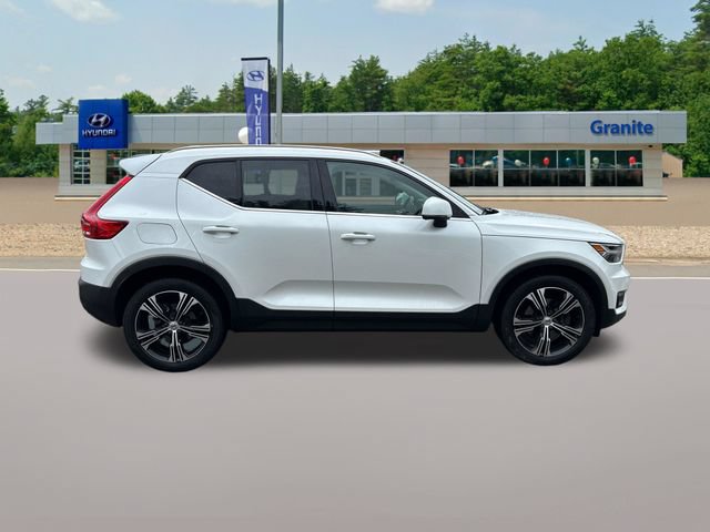 Used 2021 Volvo XC40 T5 Inscription w/ Protection Package Premier AWD/4WD image 4