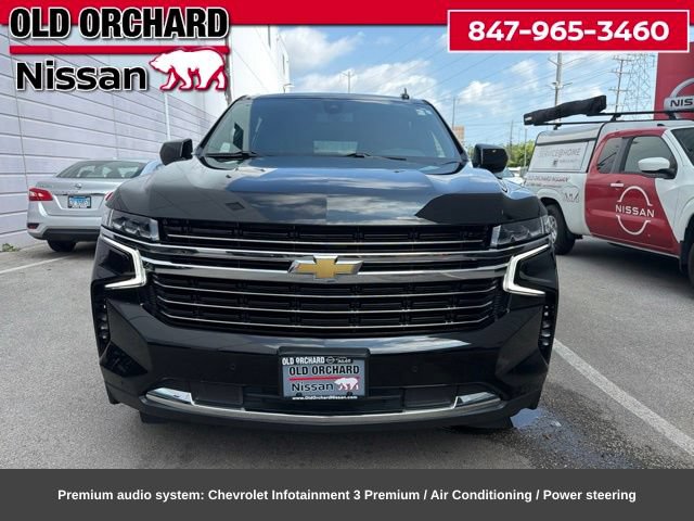 Used 2022 Chevrolet Suburban LT AWD/4WD image 2